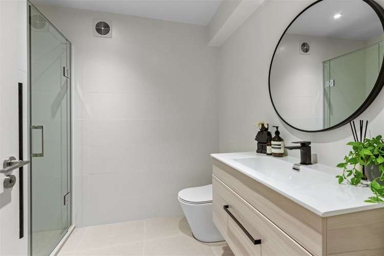 174b Archers Road Glenfield_12