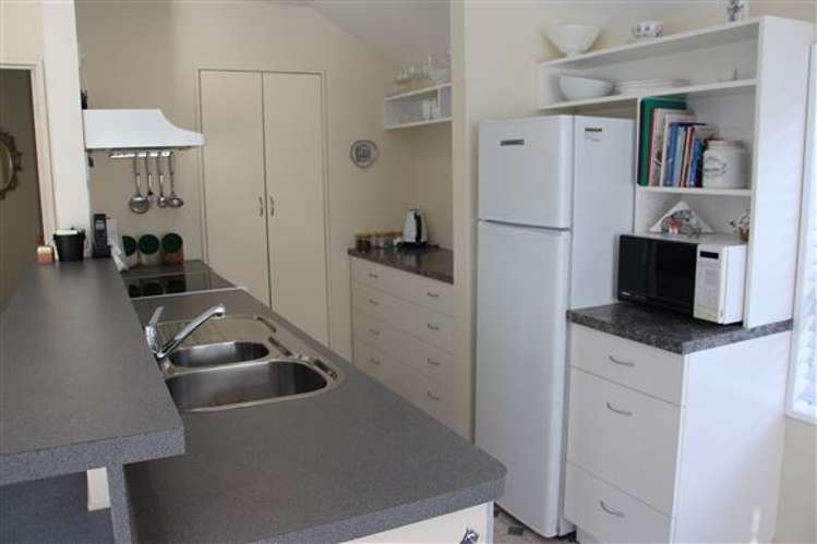 88b Broadway Picton_15