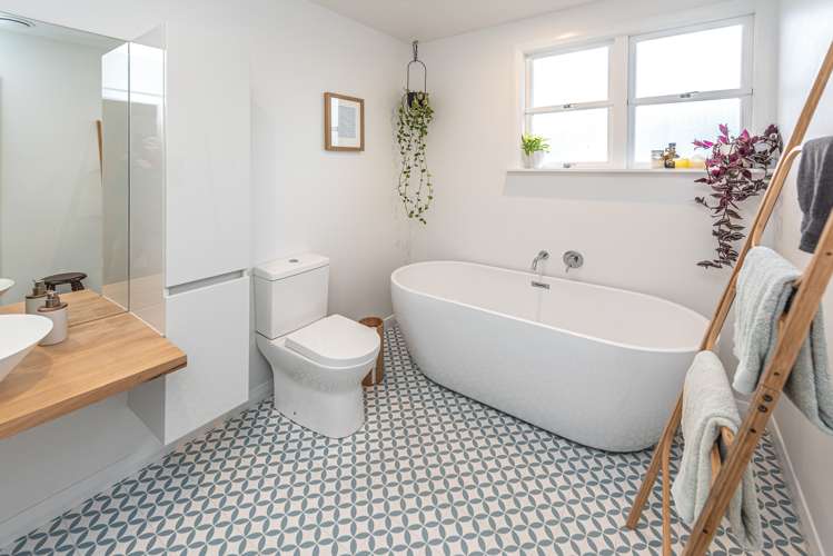 10 Virginia Heights Otamatea_12