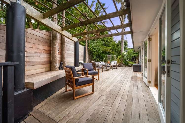 1 Heathcote Road Castor Bay_6