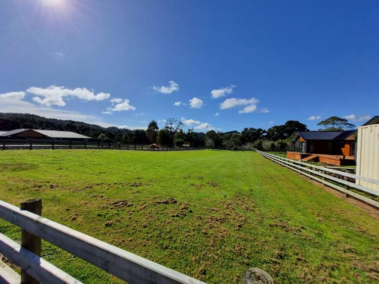 6 Bonnie Doon Place Kauri_11