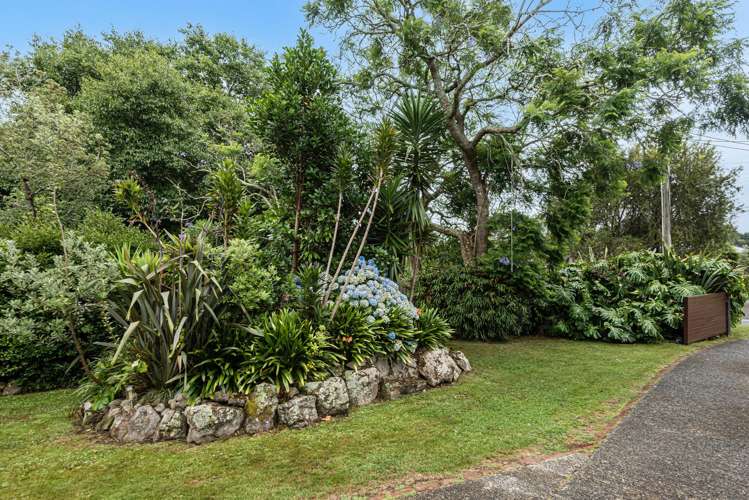 38 Dip Road Te Kamo_25