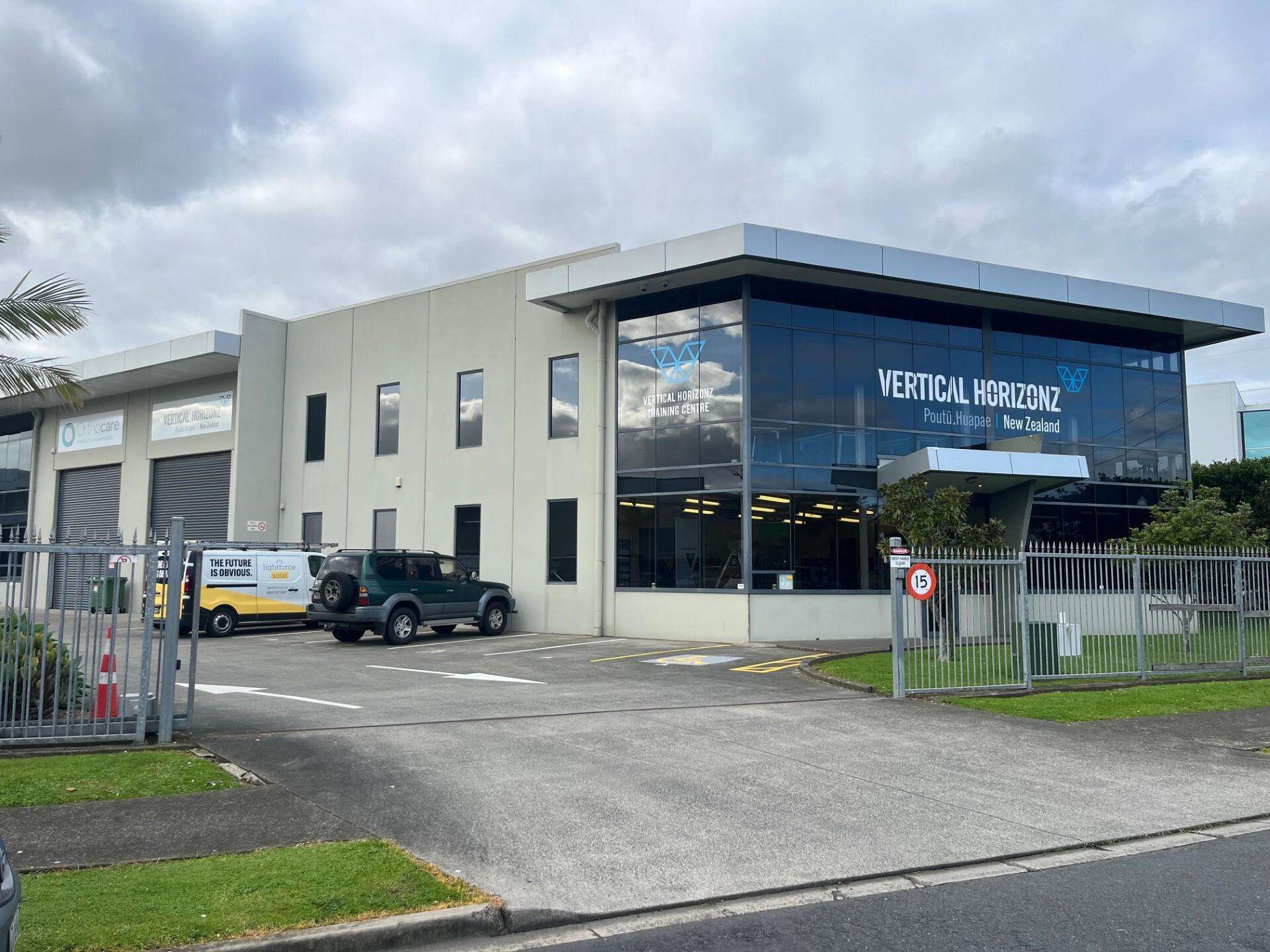 A/7 Echelon Place East Tamaki Heights_0