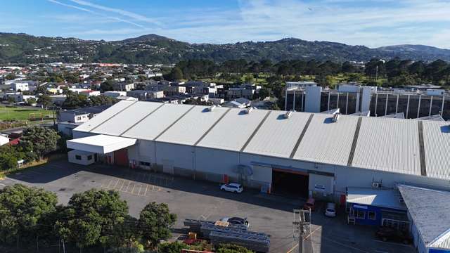 High-Stud Industrial Facility