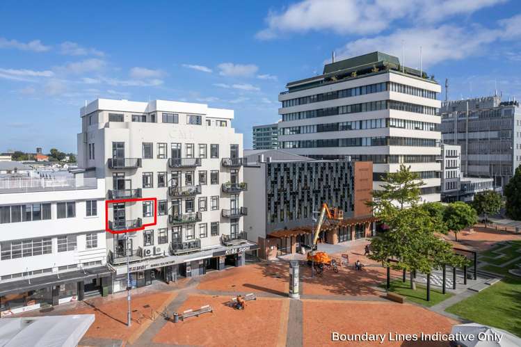 1/5 Garden Place Hamilton Central_18