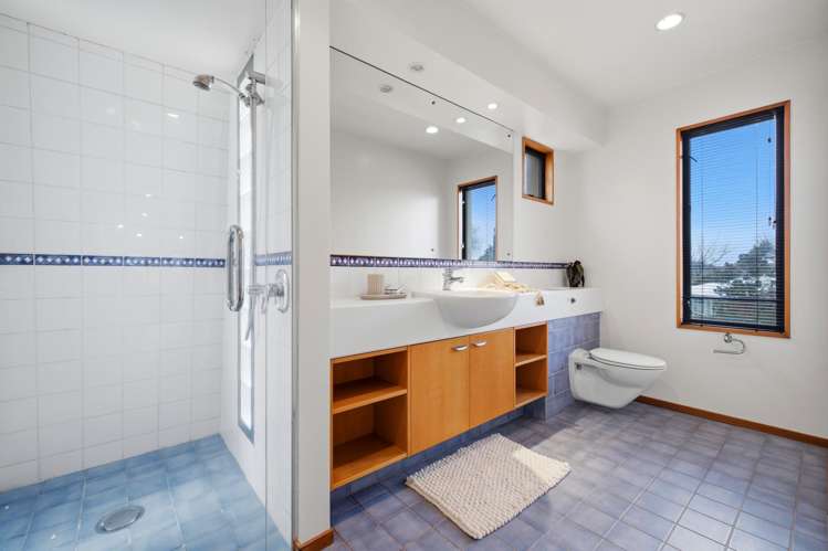 2 Renoir Lane Ilam_10