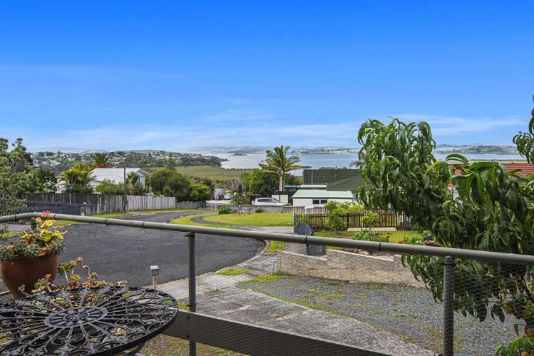 7 Leonard Place Onerahi_18