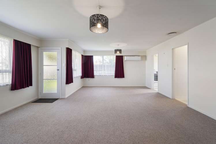32 Camden Street Feilding_5