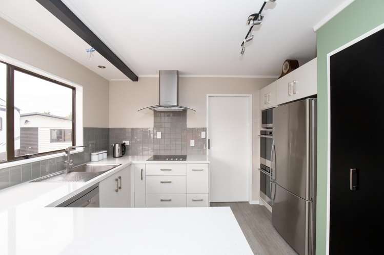 20 Miller Place Ngatea_3