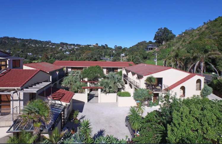 1B/3-7 Fourth Avenue Onetangi_11