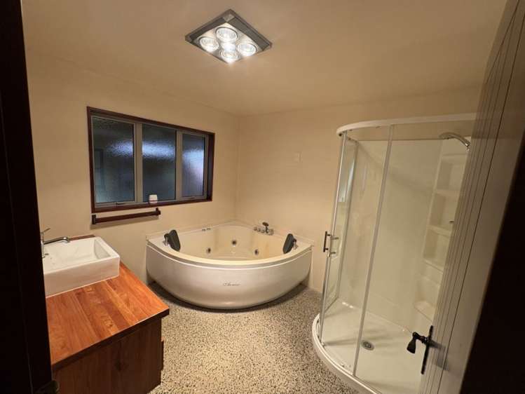 10 Ryeland Avenue Wakefield_12