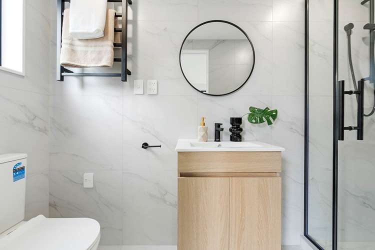 1-4, 1664 Great North Road Avondale_19