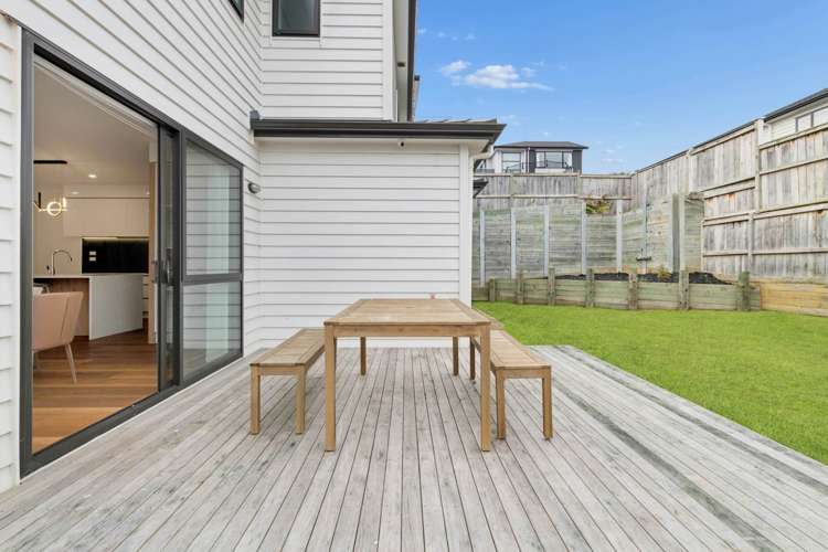 5 Teoteo Place Flat Bush_23