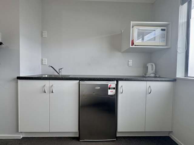 5a/81 RM 2 Normandy Avenue Melville_1