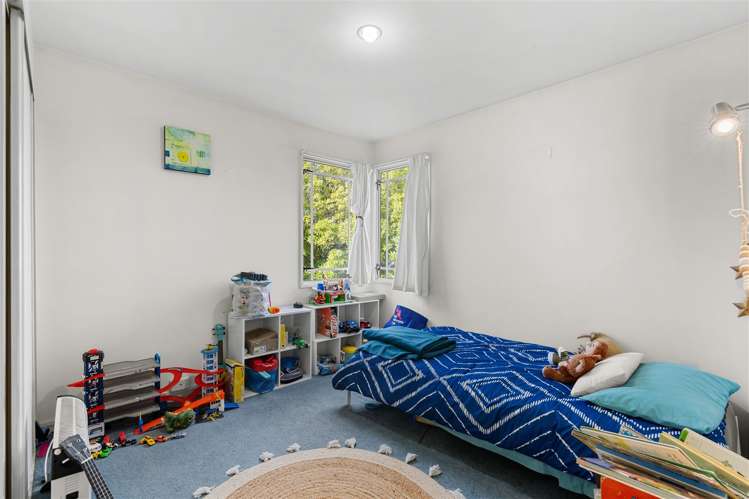 2/32 Winchester Street Merivale_14