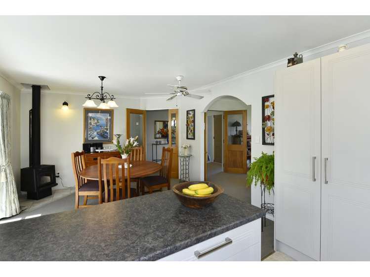 54 Aldinga Avenue Stoke_6