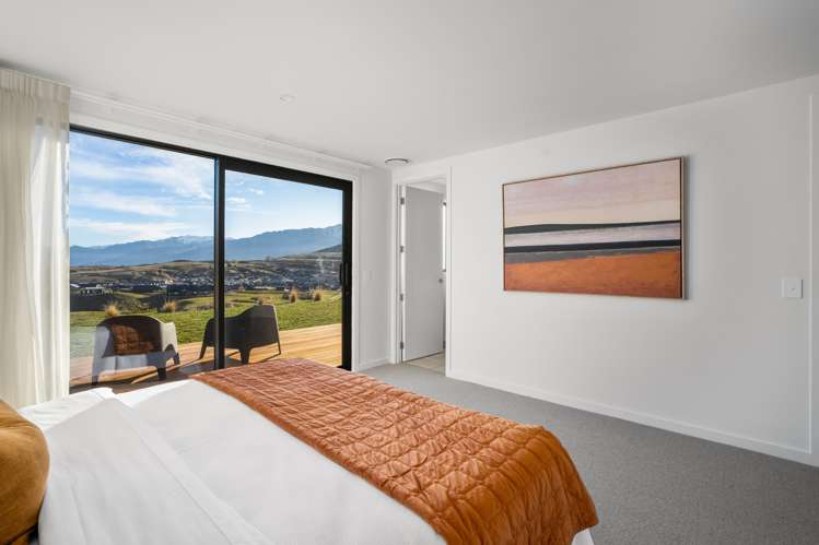 101 Spur Ridge Rise Jacks Point_14