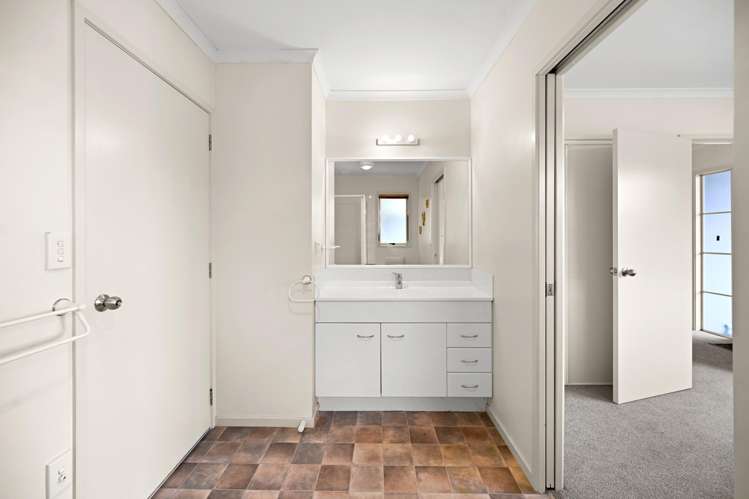 61/16 Rototuna Road Flagstaff_8