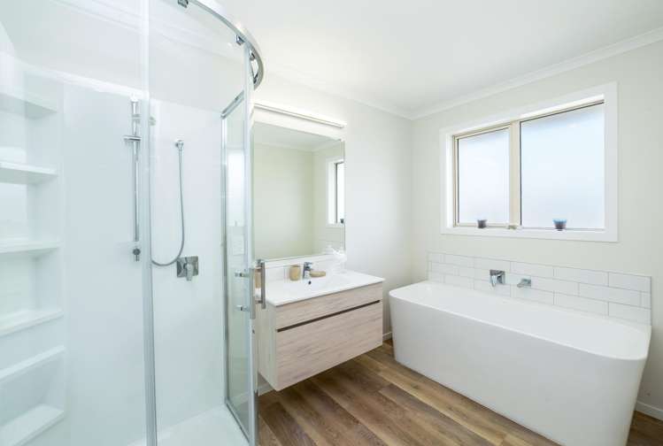 16 Craigmillar Street Solway_16