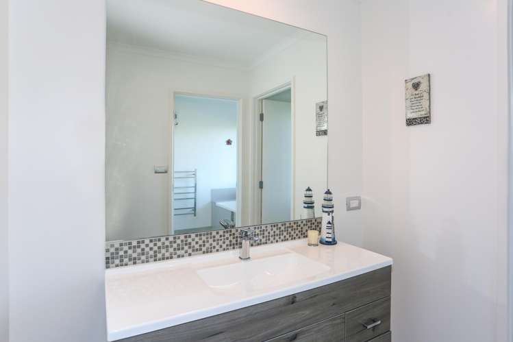 428 Kaiaua Road Kaiaua_14