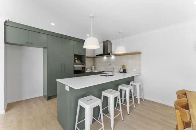 266 Adler Drive 1115_4