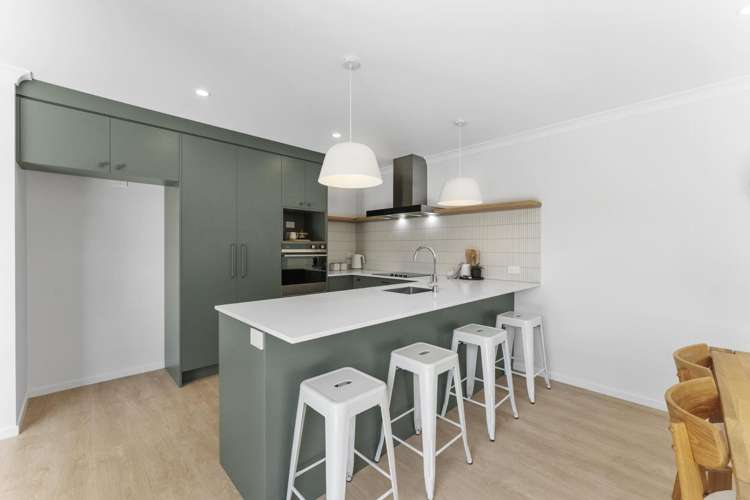 266 Adler Drive 1115_4