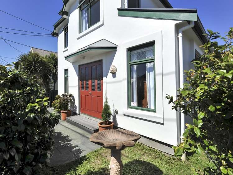 2 Moir Street Mount Victoria_13