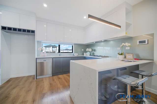 22 Laquinta Place Flat Bush_1