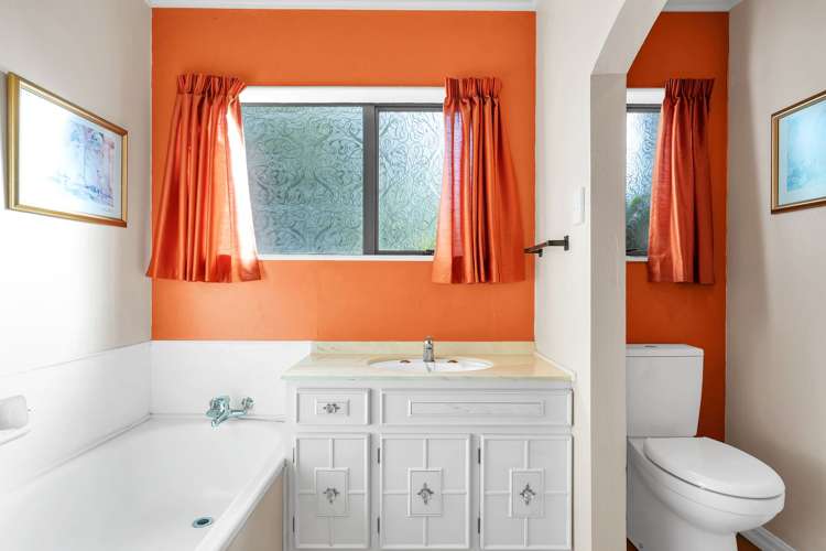 1/12 Byron Place Stoke_15