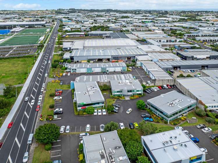 Unit F/112 Bush Road Rosedale_15