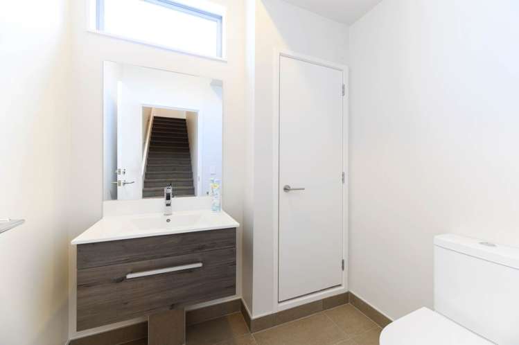 154 Hobsonville Point Road Hobsonville_36