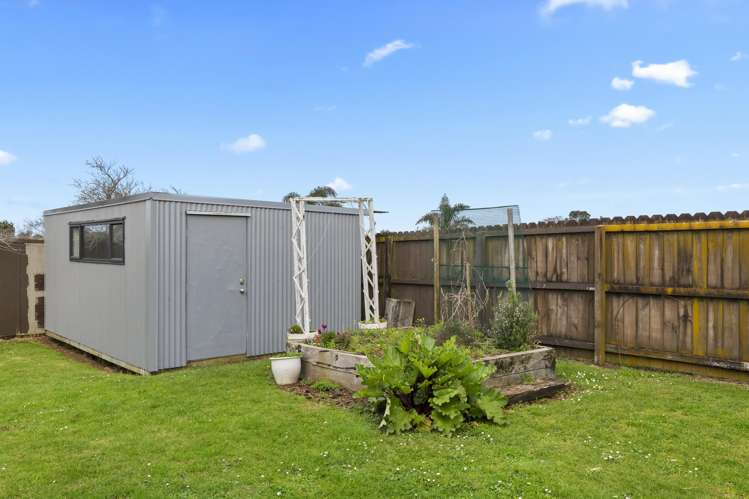 18 Russell Avenue Pukekohe_15