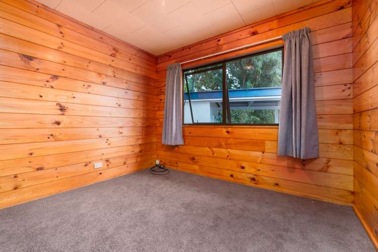 3/9 Te Kanawa Crescent Henderson_16