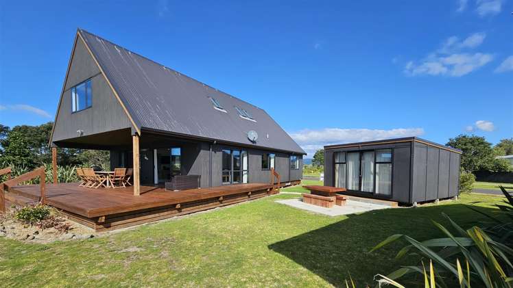 135 Harbour Drive Matarangi_21