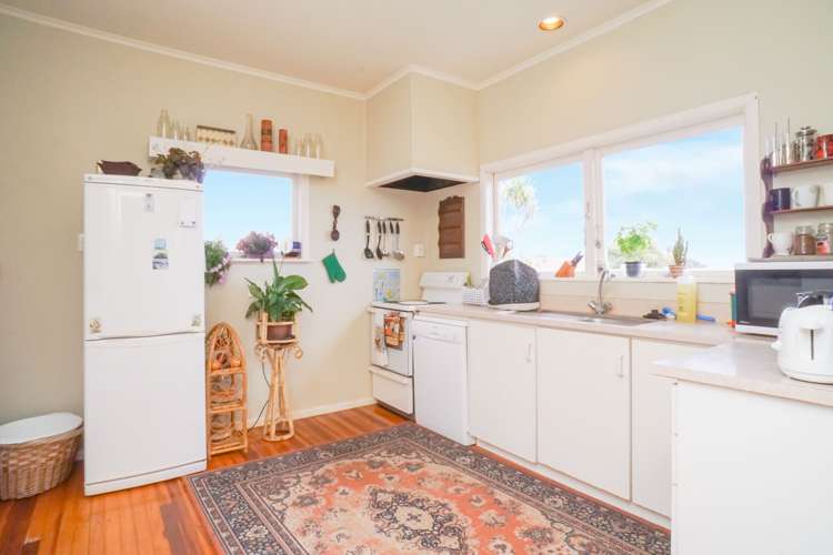 143 Donovan Street Blockhouse Bay_11