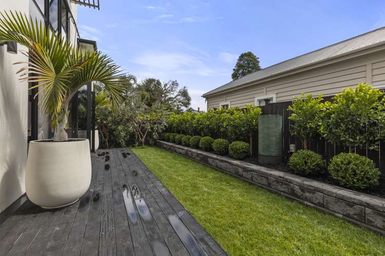 50 Valley Road Mount Eden_31