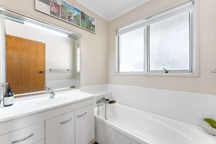 177B Marine Parade Mt Maunganui_12