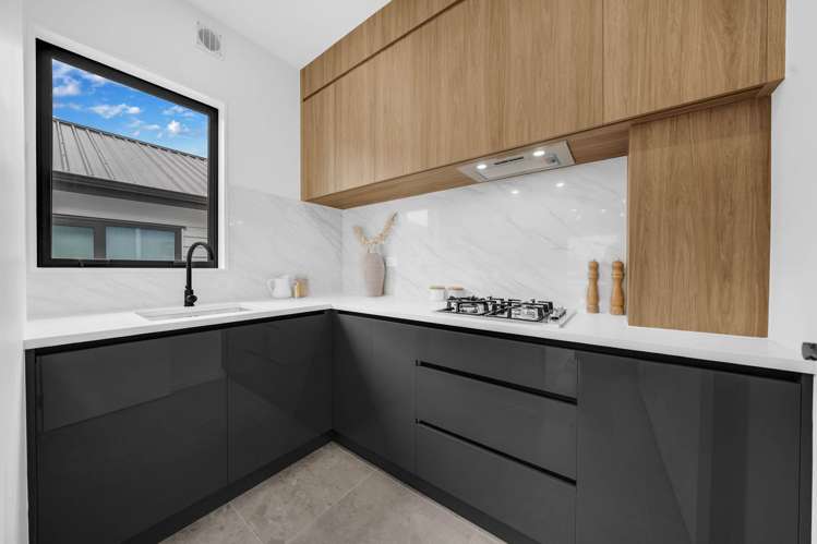 41 Ascent Street Flat Bush_11