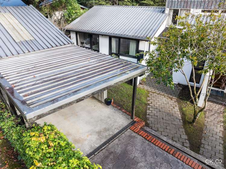 8 Freemans Way Pinehaven_24