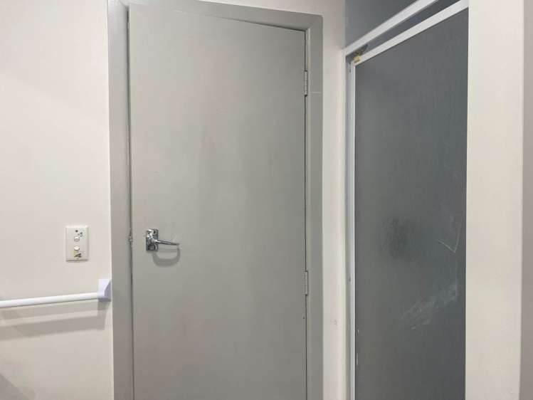 10 George Street Papakura_8