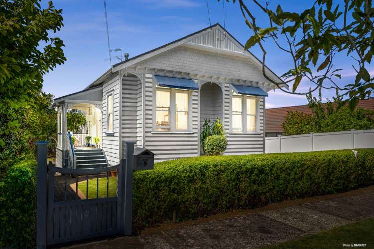 9 Miro Road Greenlane_18