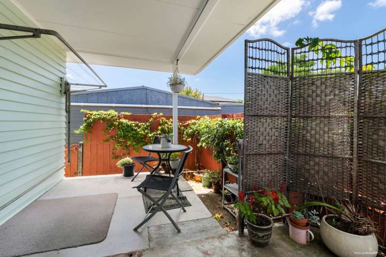 92 Sturges Road Henderson_13