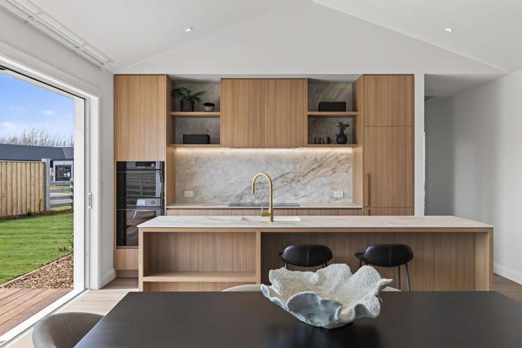 2 Knighton Drive_3