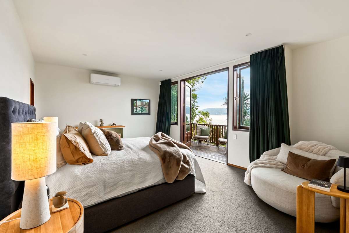 423 Karaka Bay Road_4