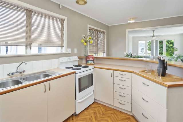 7 Pandora Place Pakuranga_4