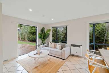 10 Shearwater Drive_4