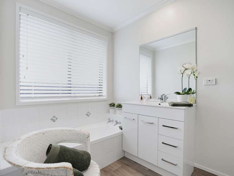 14 Archer Court Hamilton East_13