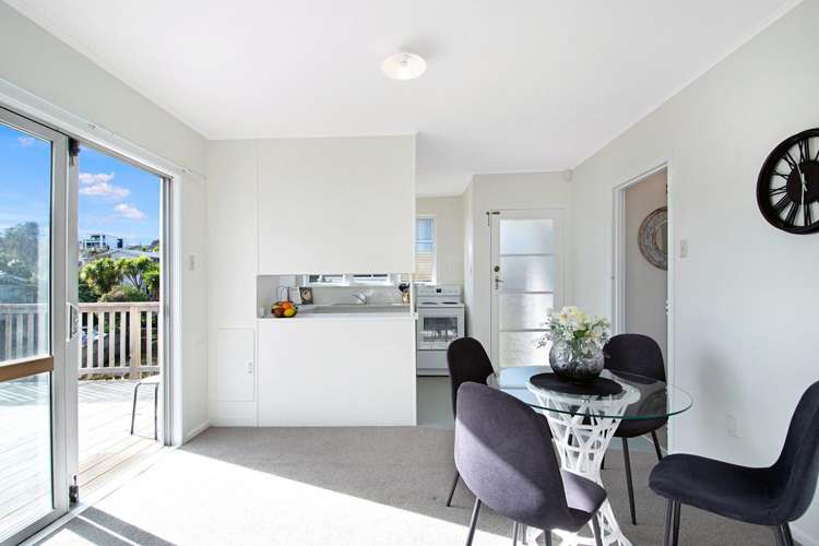 16 Peter Buck Road_5
