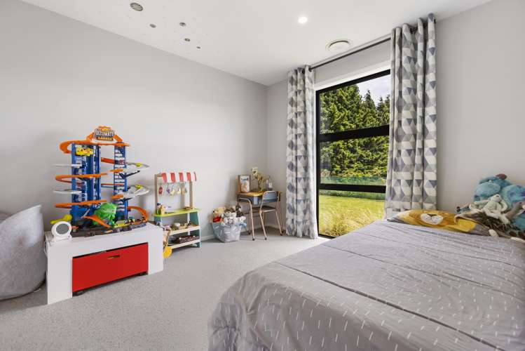 12 Robrosa Street Wanaka_8