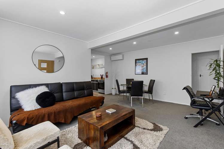 71E Randwick Crescent Moera_5